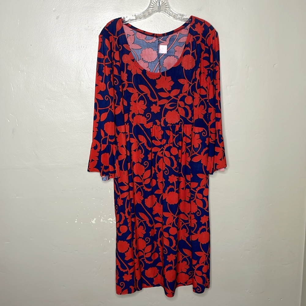 FLIRTY PINK Shift Dress Navy & Red Floral Three Quarter Bell Sleeves 2X